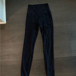 Lululemon Size 2 Black High-Waisted Align Leggings